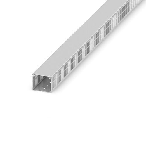 Canaleta ranurada libre de halógeno